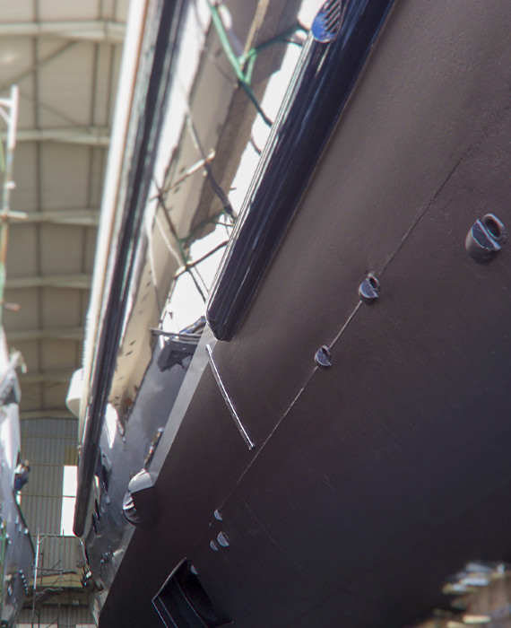 Βαφές Υφάλων 6 antifouling side