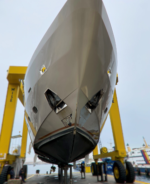Αρχική 5 yacht white main